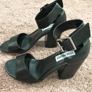 Steve Madden Black Sandals Heels size 5